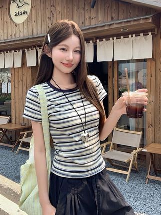 戈缕条纹正肩短袖t恤女2025夏季新款设计感辣妹修身小个子上衣#条纹正肩短袖T恤#正肩短袖T恤#正肩T恤#条纹T恤#T恤