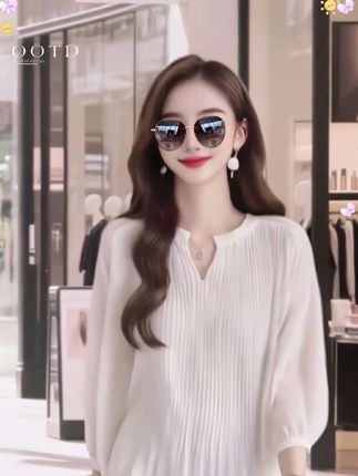 #挑战中式美学穿搭天花板 #洋气小衫 #汉服变装打开一整个夏天 #上衣穿搭