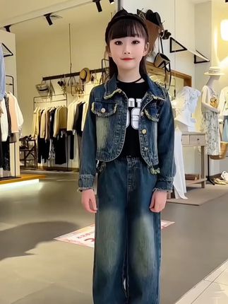 女童牛仔套装2025秋季新款洋气中大童韩版短款外套阔腿裤两件套潮  #一秒度假感穿搭挑战 #老钱风松弛感穿搭公式 #普通人如何拥有自己的穿搭风格#潮酷穿搭