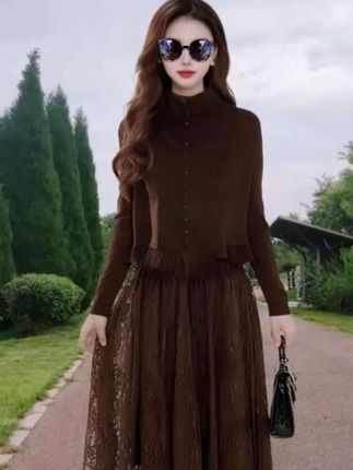 #当职场通勤穿搭回归现实生活 #早秋贵气感穿搭 #森系少女感穿搭