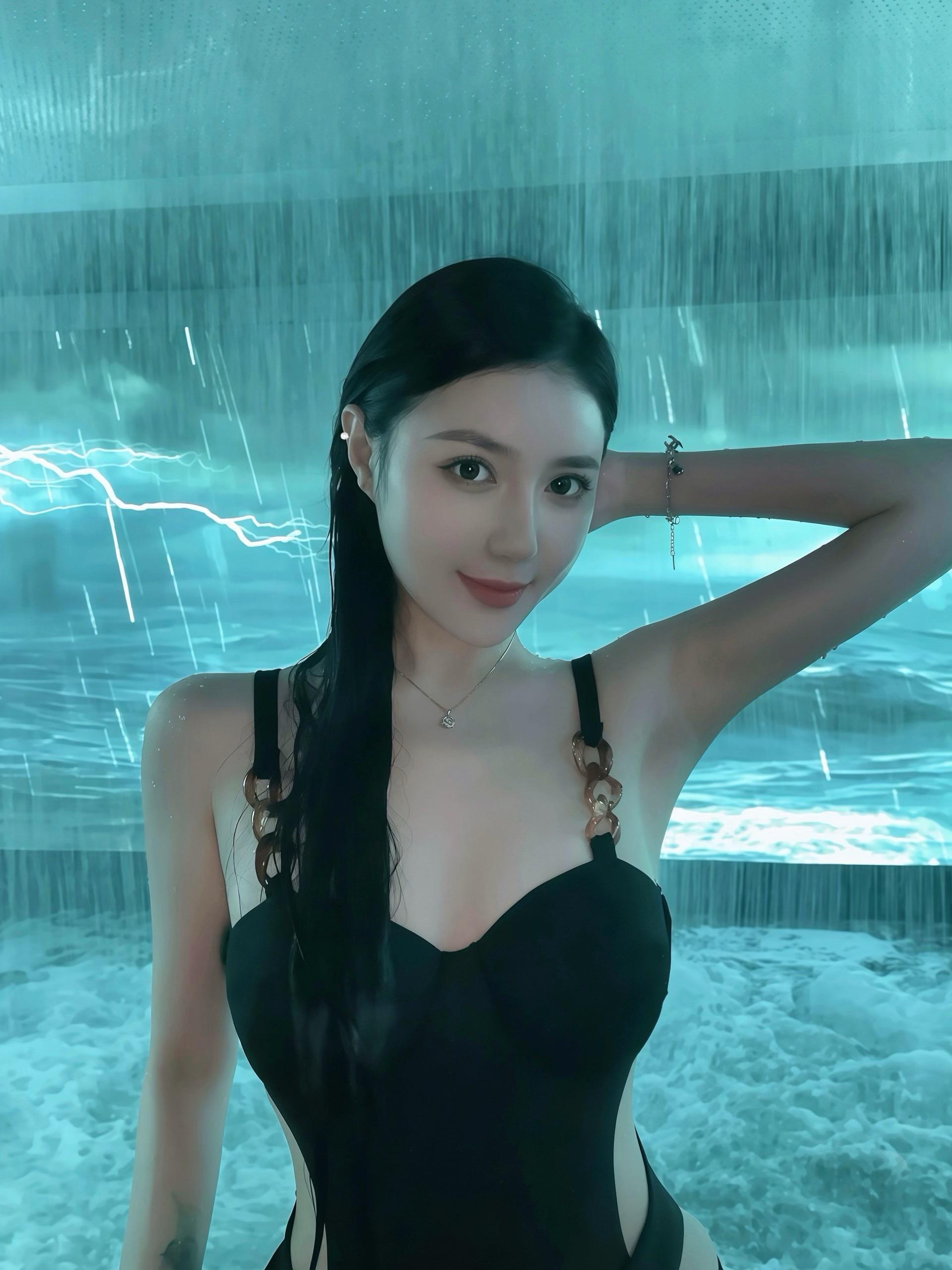 暴雨的救赎感 这氛围我好爱~ #天津汤泉 #天津暴风雨