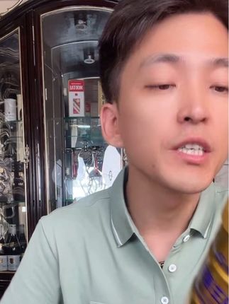 叔叔阿姨们好呀,我是涵涵的助理妹妹旭旭~ 今天想给大家分享一款涵涵姐和小林总都超爱的同款美盾初乳益生菌驼奶粉,精选优质驼乳搭配初乳与活性益生菌,粉质细腻易冲泡,喝起来带着自然的乳香,口感醇厚不腻口。不管是早上搭配早餐补充营养,还是平时饿了冲一杯当健康加餐,或者给家里长辈、孩子当呵护肠胃的营养好物,都安心又实用,能帮大家轻松解锁便捷又养生的营养时刻。如果大家刚好想换点好喝的营养好物,或者想给日常加份健康守护,都可以去了解看看~ 不着急的也没关系,我会常分享涵涵和小林总的日常,大家有啥想问的也能随时找我呀~ 谢谢叔叔阿姨们啦~#好物分享 #感恩 #正能量 #陪伴