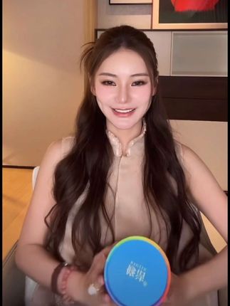 一年的量!到手一大桶12支软毛牙刷!宽头软毛刷起来超舒服~支 支都有防尘罩 出差旅游带着也很方便 马卡龙色系 颜值高又实用👍设计的太好啦😊#软毛牙刷#马筱梅#牙刷#洗护好物
