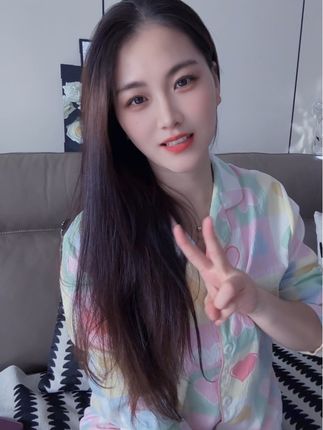 一个人有多好不重要,对你好才重要,真心对你好的人都在细节里,人会说谎,但细节不会,爱是细节,不爱也是#爱你的人怎么舍得你委屈#爱是细节#家居服套装🔥