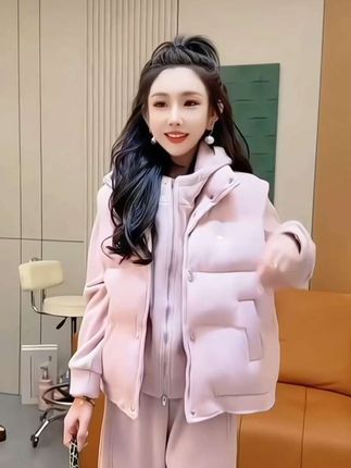 加绒宽松大码三件套#女装穿搭 #减龄气质 #时尚套装 #秋冬穿搭