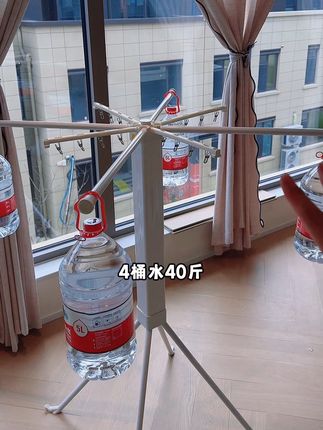 经常在卧室晾衣服这晾衣架真的超能晾.小巧收纳不占空间.租房 必备