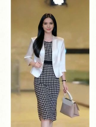 新款气质显瘦格子连衣裙修身外套时尚女装#精品女装套装#格子控 #高级穿搭 #名媛气质 #早秋穿搭#今天美美哒@DOU+小助手
