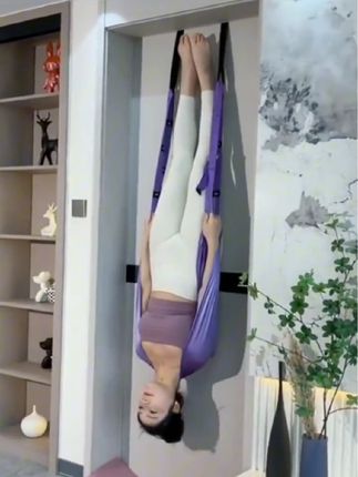 5秒钟教会你#倒立 信不信。有了瑜伽绳 #开肩, #后弯 #一字马,都变得即好学又简单#瑜伽