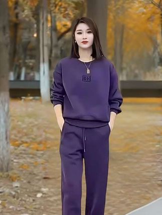 #套装穿搭 #运动服套装 #运动套装两件套 #休闲套装 #穿搭分享