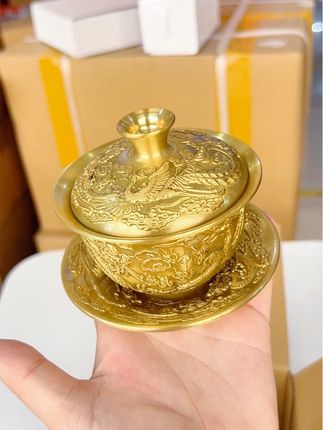 见过盖碗,没见过这么霸气的吧#强烈推荐 #盖碗#中国文化 #茶具#茶生活