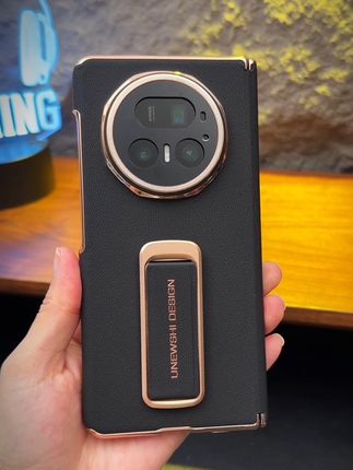早买早享受!荣耀magicv5手机壳 magicv5保护壳 上下屏 镜头全包 防摔防磕碰 一体式腕带支架 #荣耀magicv5手机壳 #magicv5手机壳 #防摔手机壳 #腕带支架手机壳 #四角防摔手机壳