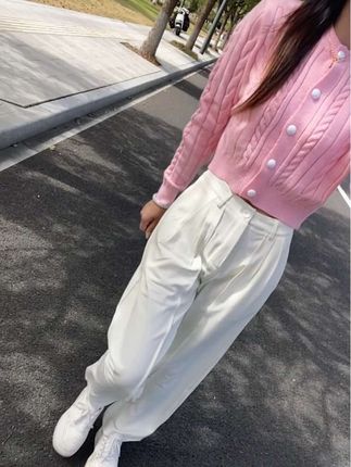 谁不是妆一化,衣服一换,就能成为别人眼里的漂亮姐姐,所以好好爱自己,你就是限量版,是珍贵,也是顶配#穿搭 #气质穿搭