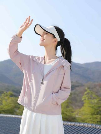 2025新款原沙锦纶抽身休闲夏季防晒衣女防紫外线户外透气宽松外套#夏季穿搭 #防晒衣 #面料舒适透气 #遮肉显瘦 #谁穿谁好看系列 @DOU+好生意