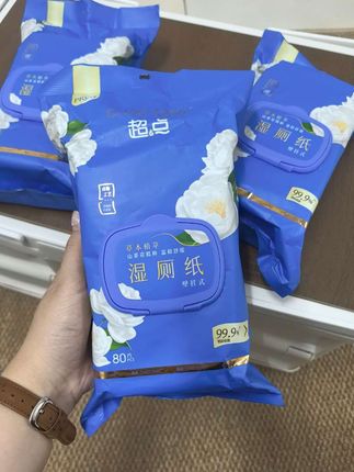 用过湿厕纸才知道以前pp受的是什么罪,就这个#超点 家的壁挂式湿厕纸,不仅擦的干净,而且单手就能抽取,简直是#懒人福音 #生活必备 #自用好物推荐 #超点湿厕纸