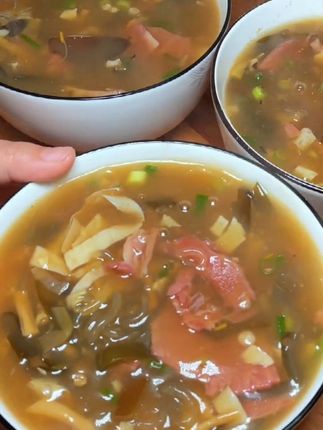 #逍遥老杨家河南特产逍遥老杨家胡辣汤102g*20袋整箱装麻辣牛肉味#地方特色美食 #超便宜超划算 #好喝到心花怒放