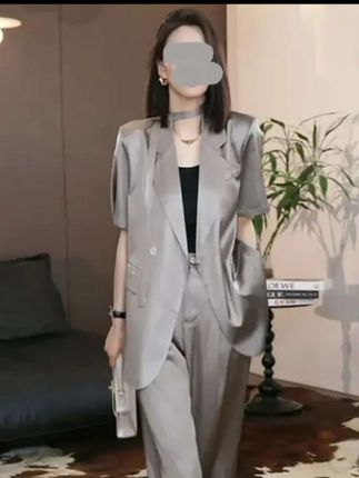 #气质女神穿搭 #高级感穿搭 #时尚气质穿搭 #通勤搭配 #时尚套装