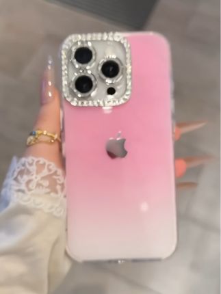 姐妹们,颜值高级的新款渐变撞色手机壳,多色可选!颜值手感很棒耶~闪钻镜头渐变果冻适用苹果16手机壳iPhone15promax简约14#数码科技 #3C数码 #手机壳 #这个手机壳真的长在我心巴上了