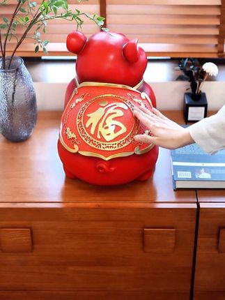 有了它,既是储蓄习惯的培养,更是对美好生活的期许 #只进不出存钱罐 #猪存钱罐 #大人存钱罐 #金猪存钱罐 #乔迁礼物
