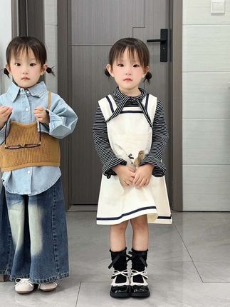 希望我的女儿以后不用特别的乖 遇到不想做的事情可以拒绝 做不到的事情也不要去勉强 不喜欢的话可以装作听不见 妈妈养育你长大 你的人生不是用来讨好别人的 而是善待自己#萌娃穿搭 #儿童穿搭分享 #生女儿就要这样穿 #潮童穿搭