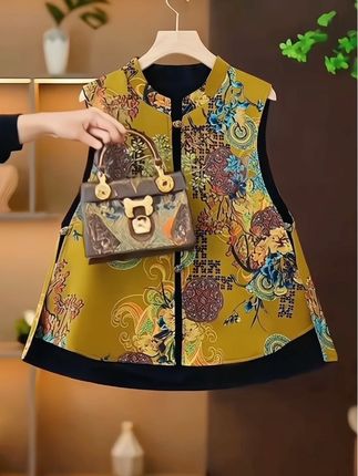 一眼沦陷国潮马夹!双面提花拼花卉,复古撞洋气美到骨子里#中国传统服饰 #重工刺绣 #洋气减龄 #国潮马甲 #今日穿搭