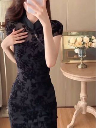 #上热门🔥 黑色收腰复古旗袍中式日常中国千金清冷感贵系衣服女装短裙气质