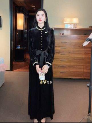 #高级感穿搭 #黑色系穿搭 #名媛气质 #气质范 #法式复古