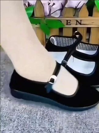 #好鞋推荐 #黑色老北京布鞋#老北京布鞋#妈妈鞋#好穿不累脚