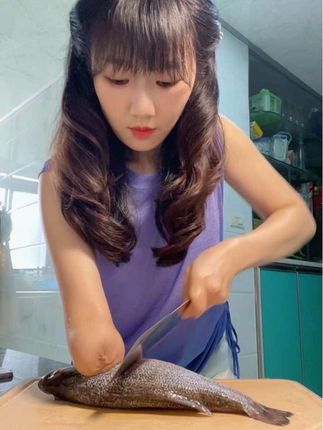 不怕风雨洗礼,就怕内心放弃,残疾人也可以绽放生命的光彩,加油!#残疾人正能量 #我的厨房日记 #爱生活爱美食 #残疾人的生活#需要大声安利的烟火气美食
