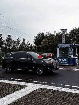 如果信仰有颜色那一定是中国红!#车载红旗#吸盘红旗#五星红旗迎风飘扬#喜迎国庆 #气场全开