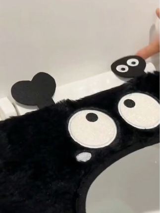 可爱卡通煤球马桶坐垫四季通用冬季坐便器保暖拉链垫子家用毛绒#爱了爱了 #好物推荐🔥 #分享 #实用好物 #卫生间好物