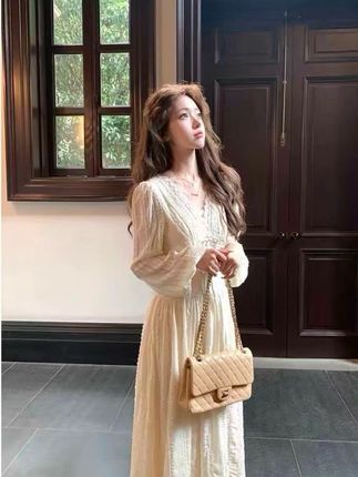 #显高显瘦 #女装 #显瘦搭配 #收腰显瘦 #气质仙女裙穿搭