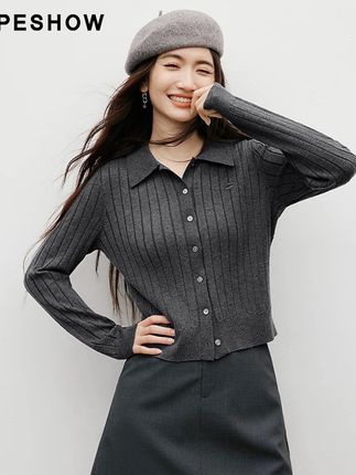 2025冬季女装 MIU系竖坑条刺绣正肩翻领针织开衫#高级感穿搭 #针织衫 #女神穿搭 #优雅气质