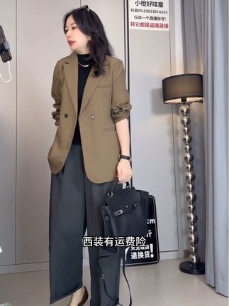 #早秋穿搭 #韩版小西装 #通勤搭配 #梨形身材穿搭 #显瘦穿搭