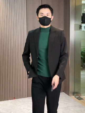 半高领百搭打底衫男 这款打底T恤一下子买了四件,老公喜欢的不得了,都舍不得脱下!#半高领打底衫 #男士打底衫 #百搭上衣 #谁穿谁好看 #男士穿搭