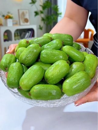 等了一年的软枣猕猴桃终于上市了!软糯香甜一口爆汁!真的巨巨好吃!#软枣猕猴桃 #猕猴桃 #新鲜应季水果 #软糯香甜 #大人孩子都爱吃@DOU+上热门