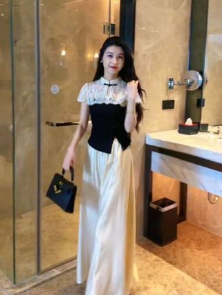 #优雅气质 #温柔穿搭 #新款连衣裙 #女装穿搭 #显瘦显高显气质