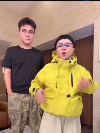秋季抽绳连帽纯色男女同款户外运动夹克情侣款外套011#好物分享 #热卖中的爆款 @上热门🔥🔥🔥