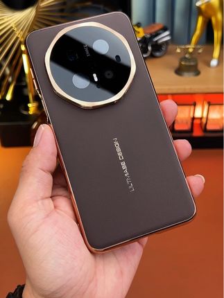 适用于#华为mate70pro 镜头支架手机壳,镜头保护,背板皮革材质,高级感边框#华为mate70 #华为mate60pro #华为手机壳