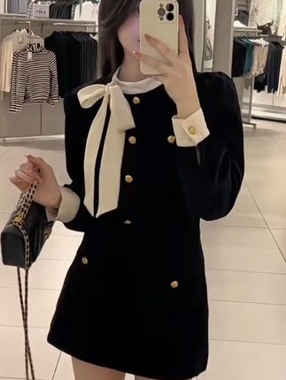 小香风法式蝴蝶结丝绒套装富家千金拼接衬衫女包臀裙A字裙两件套#看过来 #快来看看 #同款 #时尚休闲百搭洋气套装