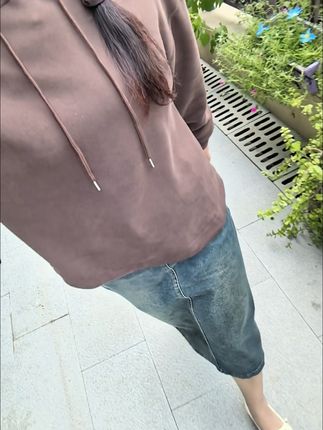 “你对我好到什么程度,我就望你到什么程度,你对我坏到什么程度,我就会克你到什么程度,心软的时候,你说什么是什么,心硬的时候,你说你算什么#春秋新款慵懒风减龄百搭洋气连帽卫衣外套。#春秋穿搭。