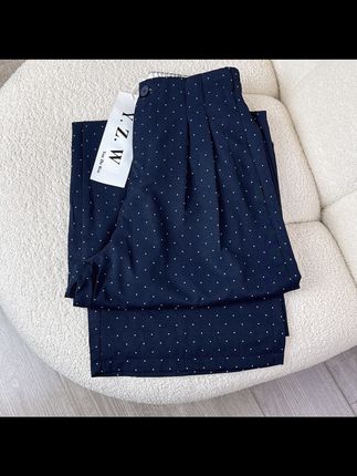 冰丝波点阔腿裤女春夏薄款宽松显瘦垂感慵懒风山本西装裤子#山本 #波点波点我最爱 #谁穿谁好看 #阔腿裤女夏 #穿搭