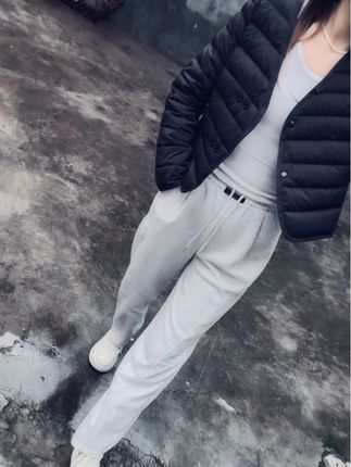 有的人,在你的包里,偷偷给你塞钱和礼物,有的人,怕在你身上花了钱打了水漂,还有的人怕你花他的钱,一遍一遍告诉你,他没有钱,所以很多时候,我没有你想的那么物质,你也没有我想的那么爱我…#情感 #穿搭 #热门