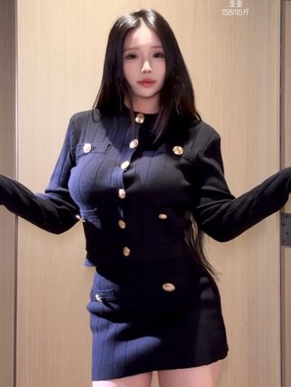 微胖女生今年来试试小香风#微胖穿搭#小个子女生#ootd#日常穿搭