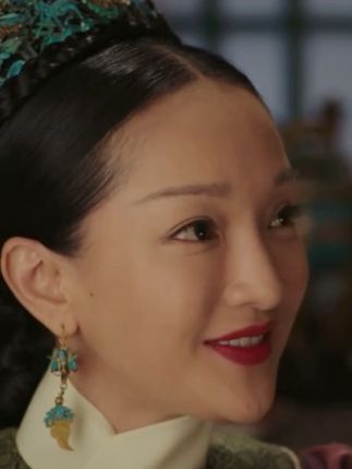 她希望自己的儿子做个尊贵的王爷,却想让别人的儿子担当重任,这是皇后应该有的格局吗?#青年创作者成长计划 #如懿传吐槽