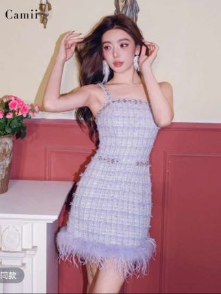 #秋冬穿搭 #吊带连衣裙 #小香风连衣裙 #优雅气质 #精致穿搭