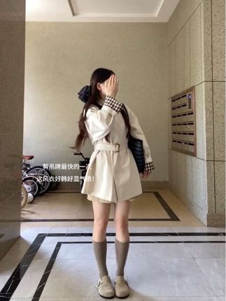 #韩系穿搭 #高级感穿搭 #风衣 #小个子穿搭 #早秋穿搭 @DOU+小助手 @DOU+上热门