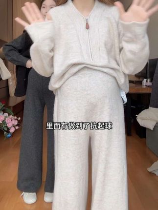 孕期身材焦虑的姐妹,一定没有看过我们家的穿搭,像这件就很显瘦好看,孕妈妈都很喜欢 #孕妇穿搭日常 #孕妇穿搭 #孕期穿搭