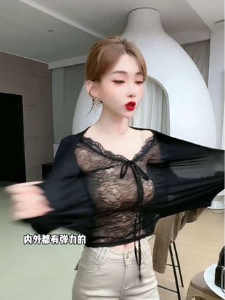 真的是我们女人的战利品💥若隐若现风情万种 老公看了眼睛都得瞪直#洋气小衫 #打底衫 #内搭 #假两件
