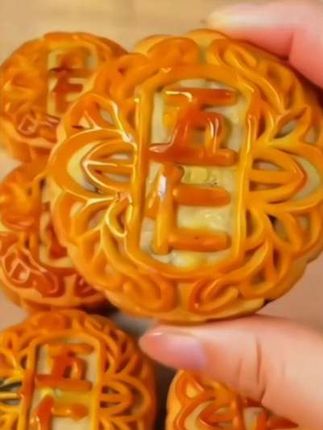 老式五仁小月饼#月饼 #美食制作 #传统美食