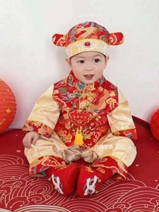 宝宝一周岁抓周礼服男女宝宝新中式礼服婴幼儿抓周服春秋款生日宴服装复古喜庆唐装套装#婴幼儿服饰#中国风宝宝衣服#抓周礼服#婴幼儿唐装#抓周仪式